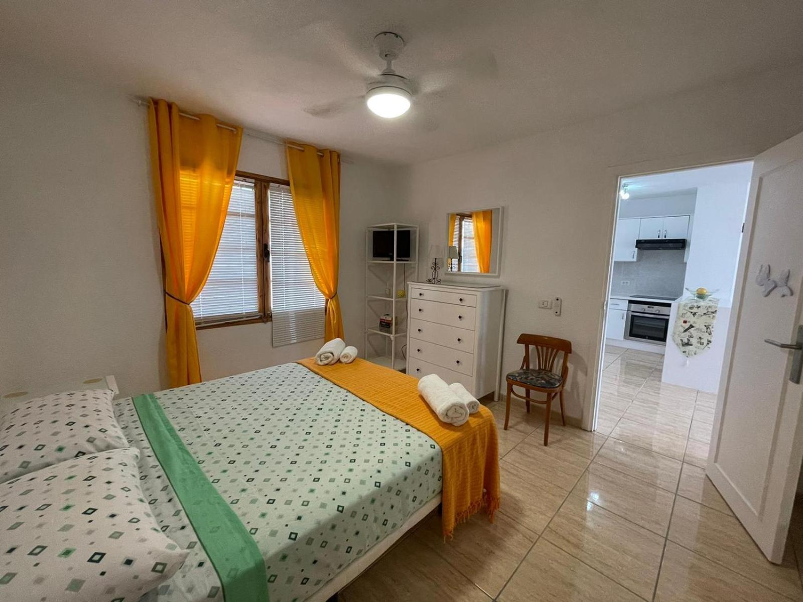Santiago Beach, Los Cristianos Apartment With Air Conditioning Exterior foto